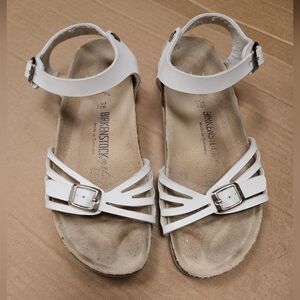 Birkenstock Bali Sandals Cream/White Size 38 / 7